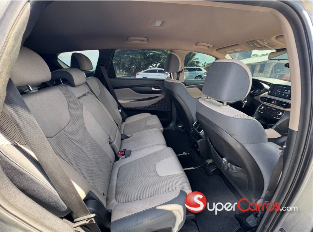 2019 Hyundai Santa Fe — foto 6 / 12