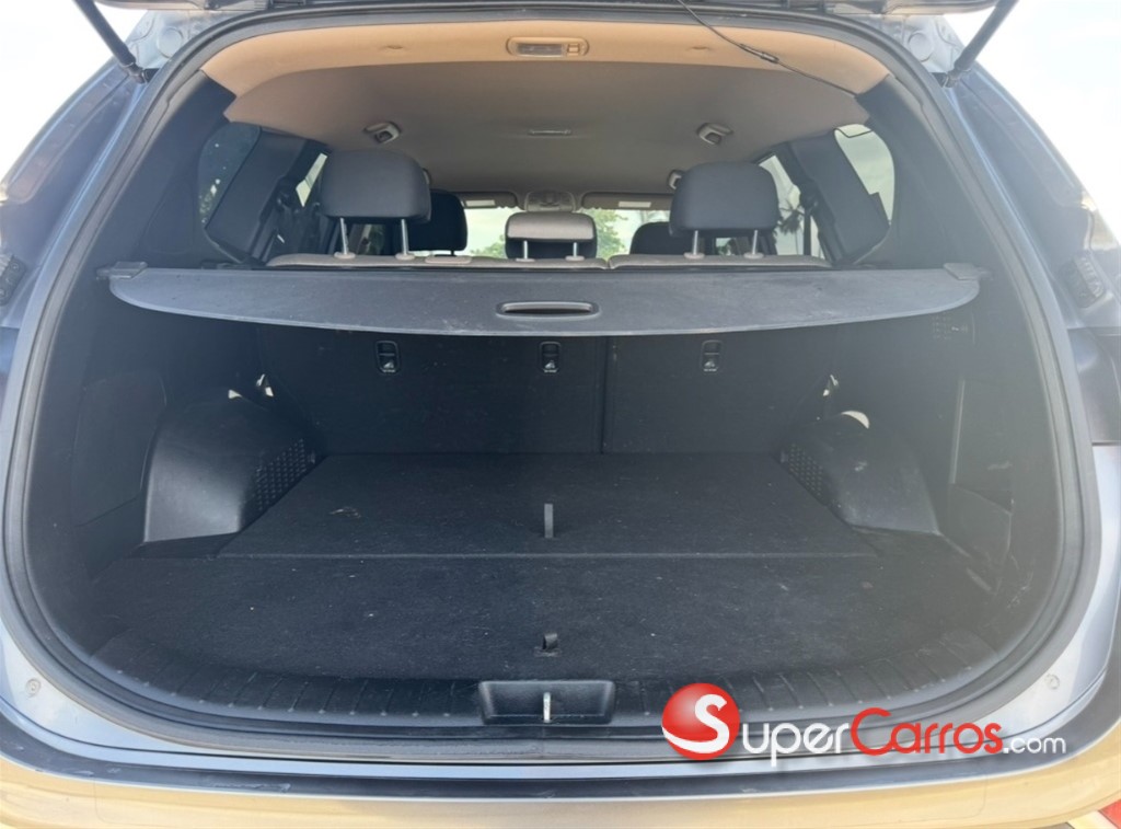 2019 Hyundai Santa Fe — foto 10 / 12