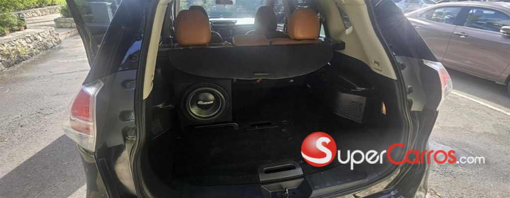 2014 Nissan Rogue SV — foto 5 / 10