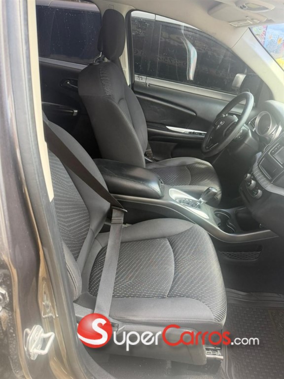 2018 Dodge Journey SE — foto 3 / 4