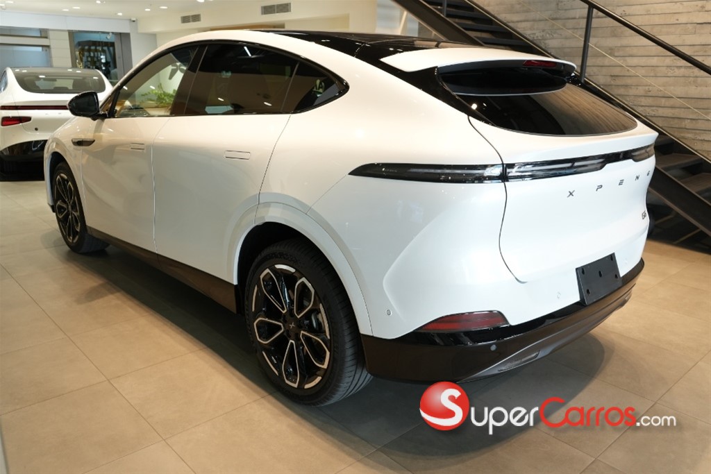 2027 Xpeng G6 Long Range — foto 5 / 10