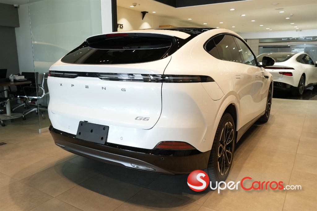 2027 Xpeng G6 Long Range — foto 6 / 10