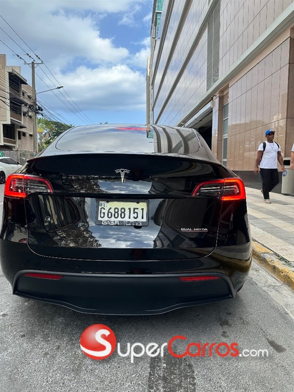 2023 Tesla Model Y Performace — foto 5 / 10