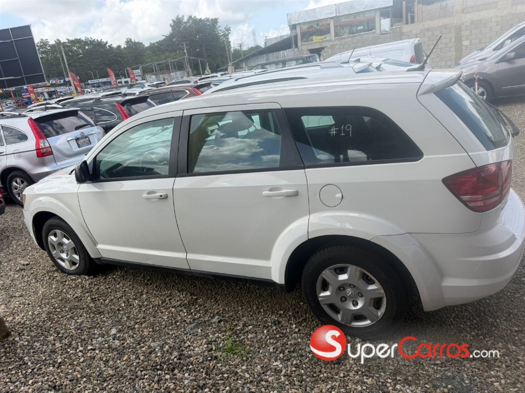 2010 Dodge Journey — foto 2 / 4