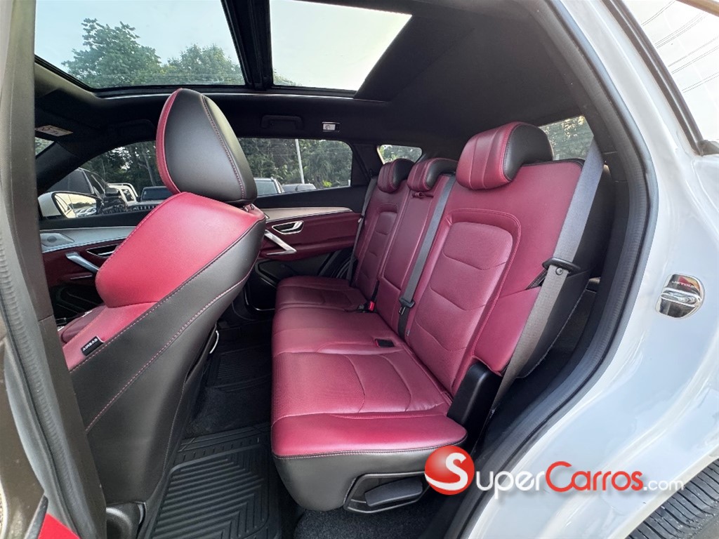 2024 Jetour X70 PLUS — foto 8 / 11