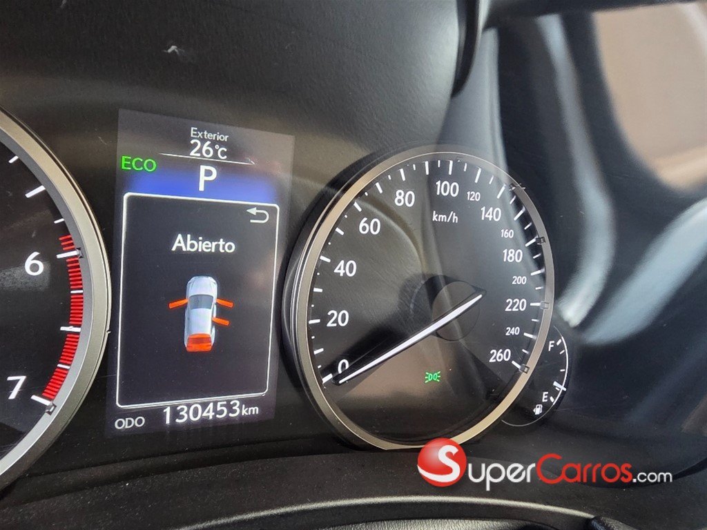 2017 Lexus NX 200T — foto 8 / 12