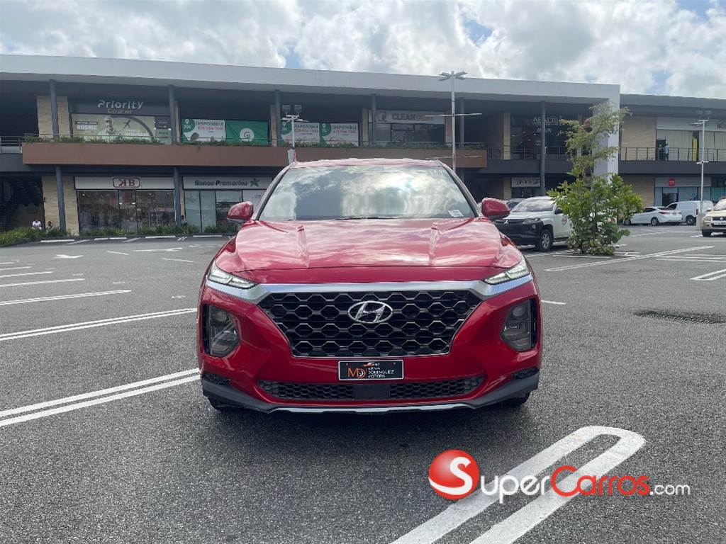 2020 Hyundai Santa Fe SE — foto 3 / 12