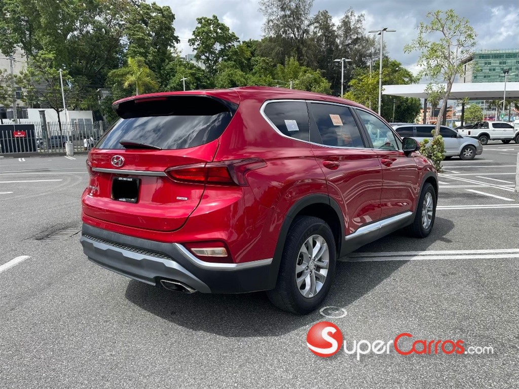 2020 Hyundai Santa Fe SE — foto 5 / 12