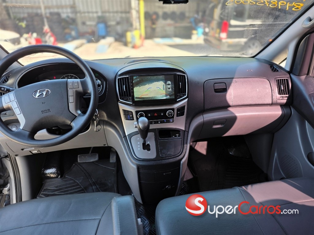 2020 Hyundai Grand Starex — foto 6 / 12