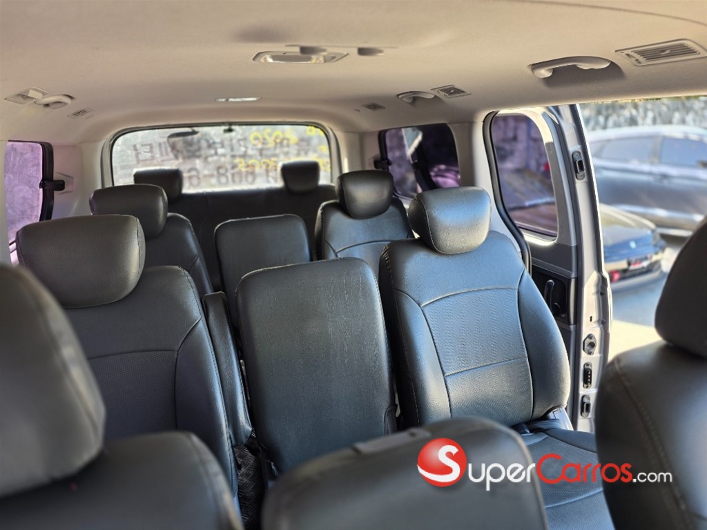 2020 Hyundai Grand Starex — foto 11 / 12