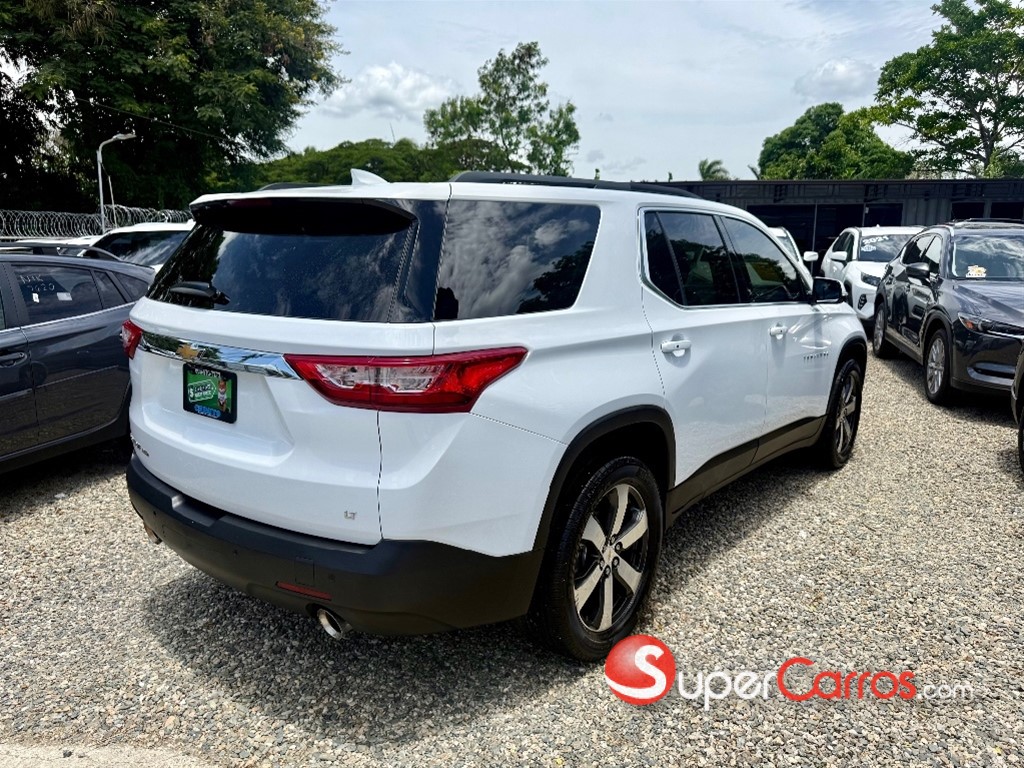 2020 Chevrolet Traverse LT — foto 3 / 12