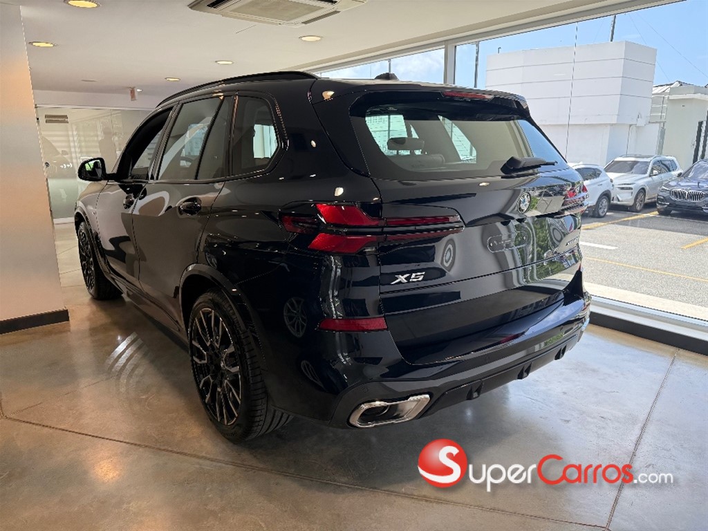 2026 BMW X 5 XDRIVE 40i M PACKAGE — foto 4 / 12