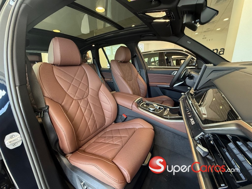 2026 BMW X 5 XDRIVE 40i M PACKAGE — foto 5 / 12