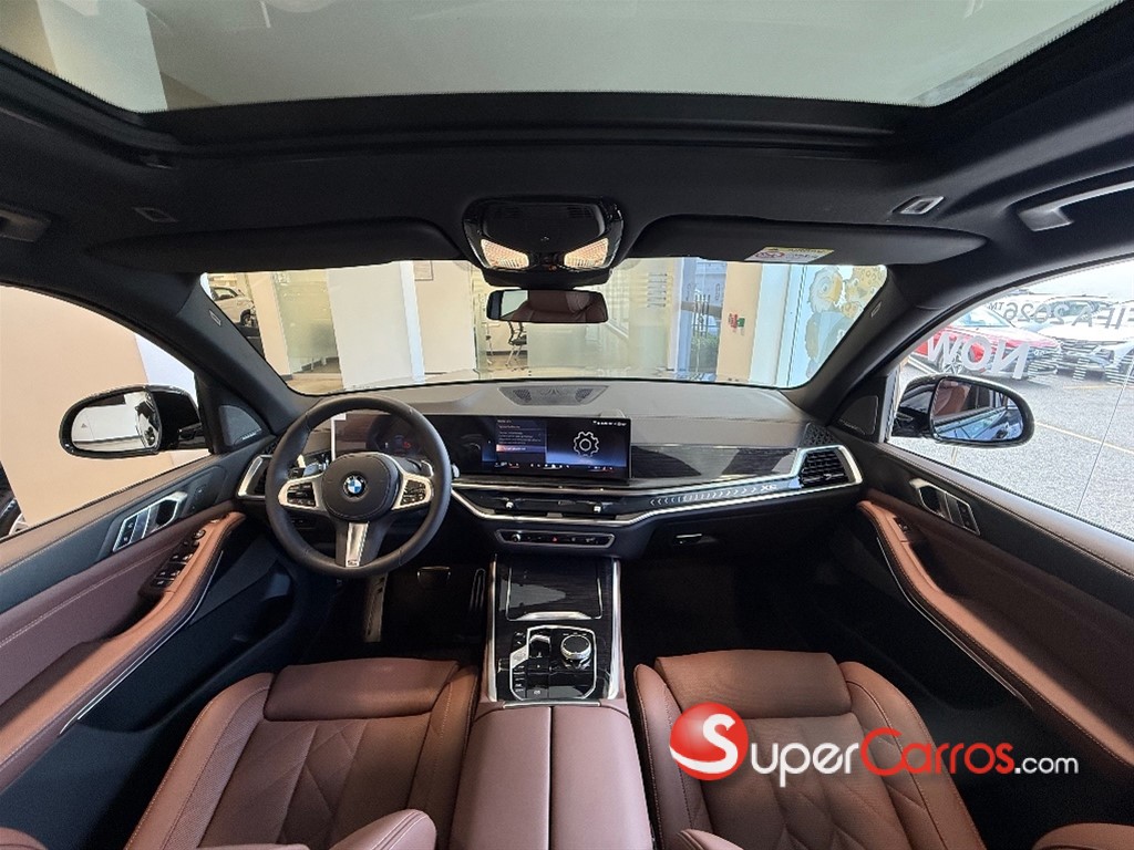 2026 BMW X 5 XDRIVE 40i M PACKAGE — foto 7 / 12