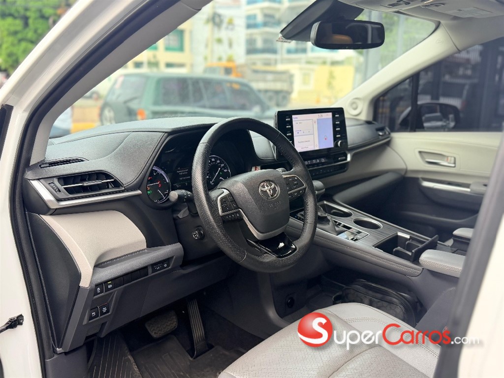 2021 Toyota Sienna Limited — foto 7 / 11