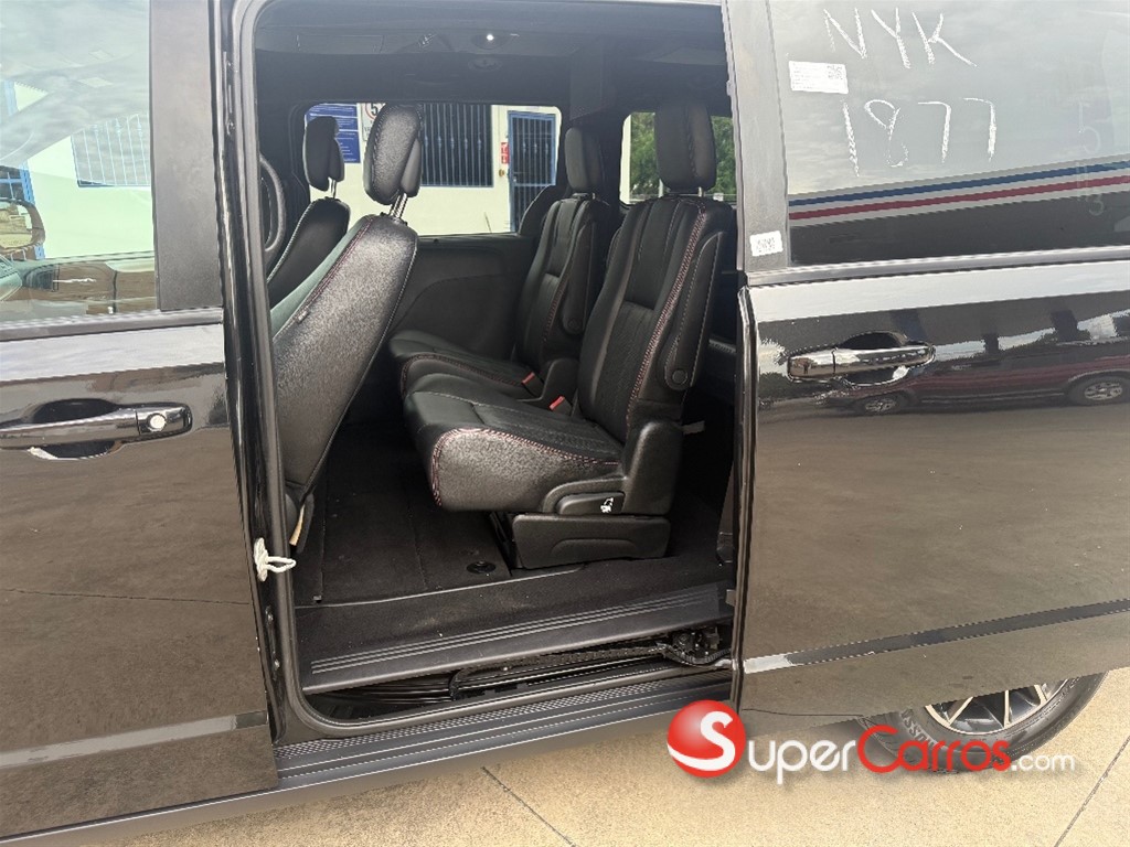 2019 Dodge Grand Caravan GT — foto 6 / 10