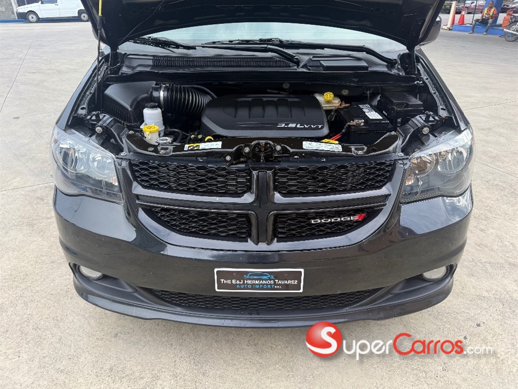 2019 Dodge Grand Caravan GT — foto 9 / 10