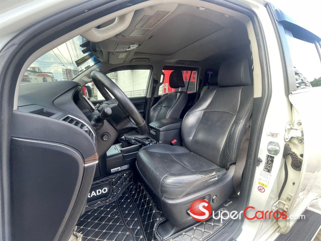 2018 Toyota Land Cruiser Prado VXL — foto 7 / 11