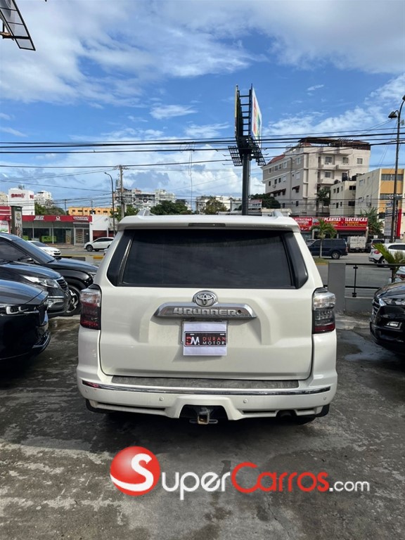 2015 Toyota 4 Runner Limited — foto 9 / 11