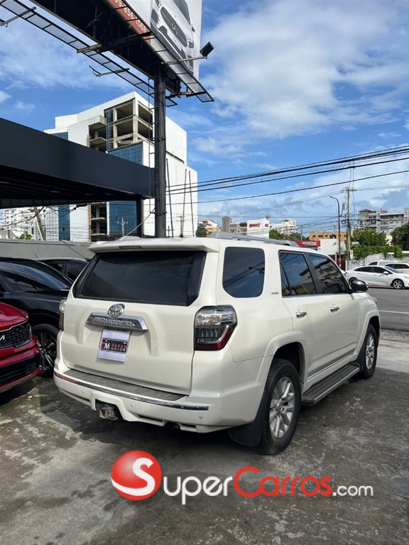 2015 Toyota 4 Runner Limited — foto 11 / 11