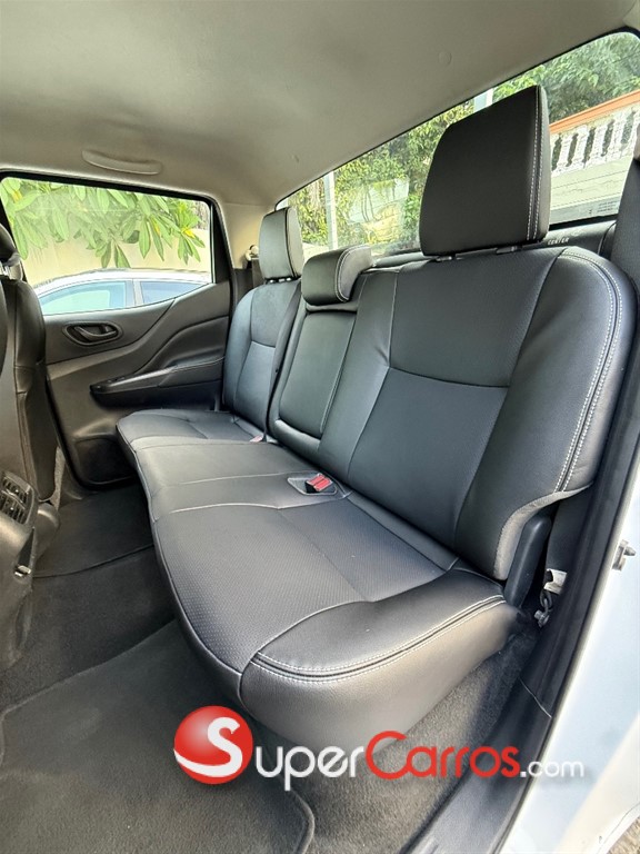2024 Nissan Frontier S — foto 9 / 10