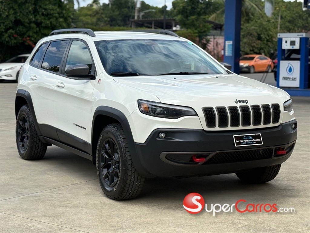 2019 Jeep Cherokee Trailhawk — foto 2 / 10