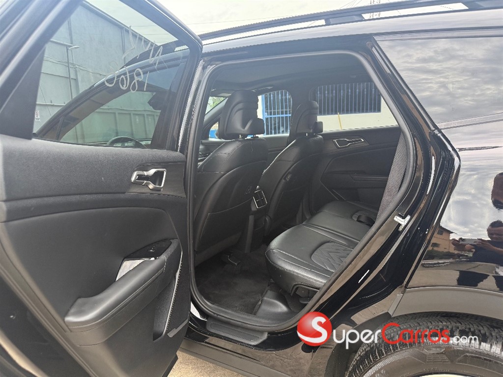2023 Kia Sportage X-LINE — foto 6 / 10