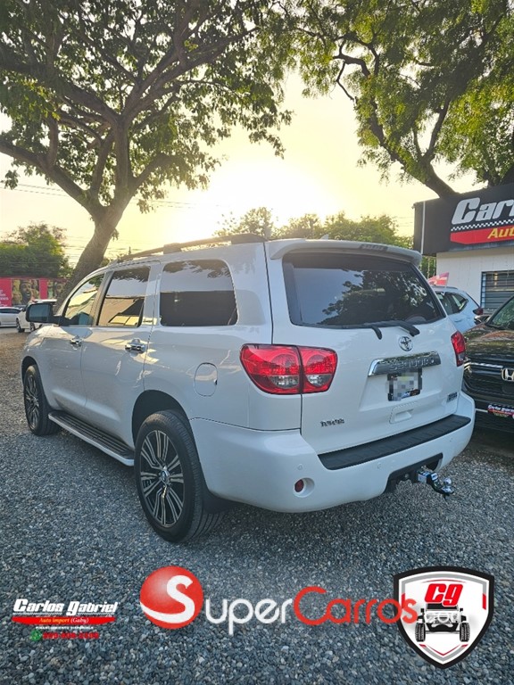 2010 Toyota Sequoia Platinium — foto 3 / 10