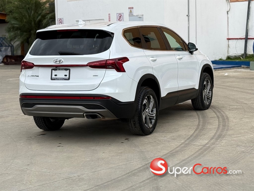 2021 Hyundai Santa Fe SE — foto 6 / 11
