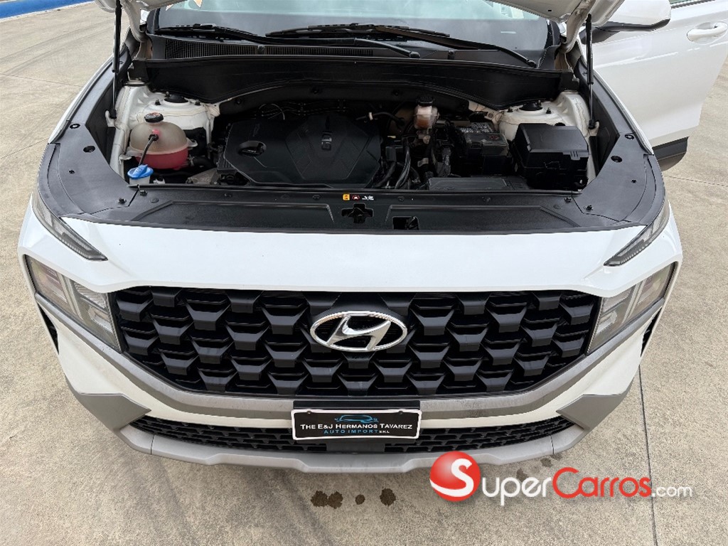 2021 Hyundai Santa Fe SE — foto 10 / 11