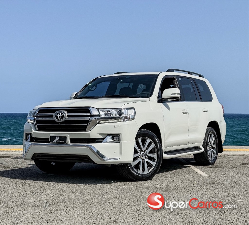2016 Toyota Land Cruiser VXR