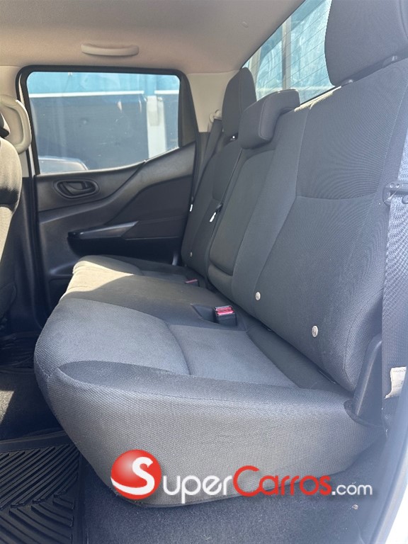 2024 Nissan Frontier S — foto 9 / 10