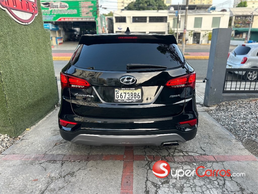 2017 Hyundai Santa Fe Sport — foto 5 / 11