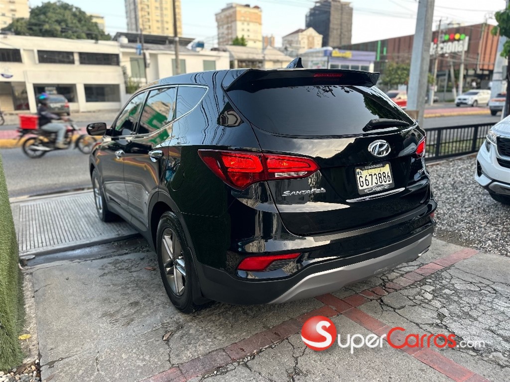 2017 Hyundai Santa Fe Sport — foto 6 / 11