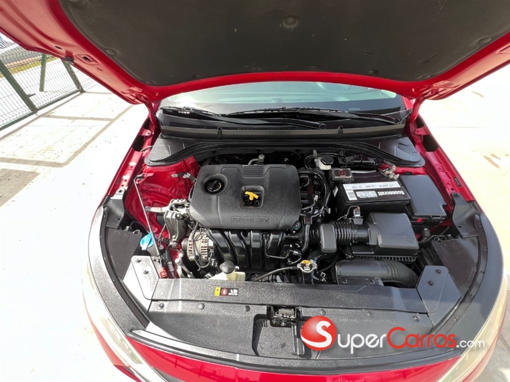 2020 Hyundai Elantra SEL — foto 12 / 12