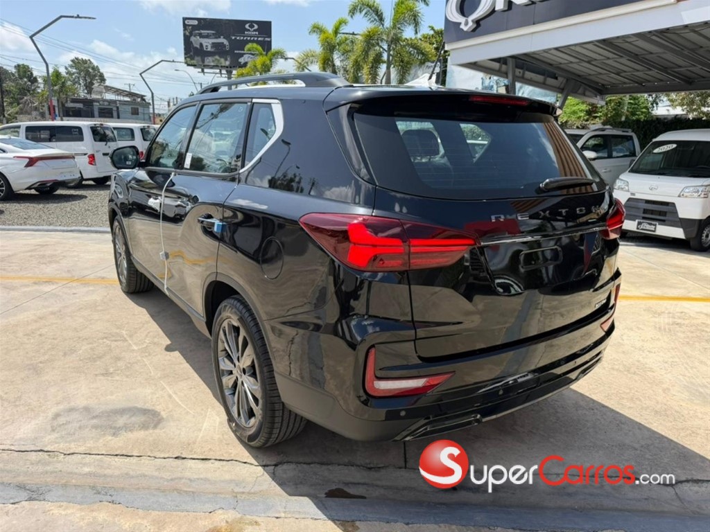 2027 KGM Rexton — foto 4 / 8