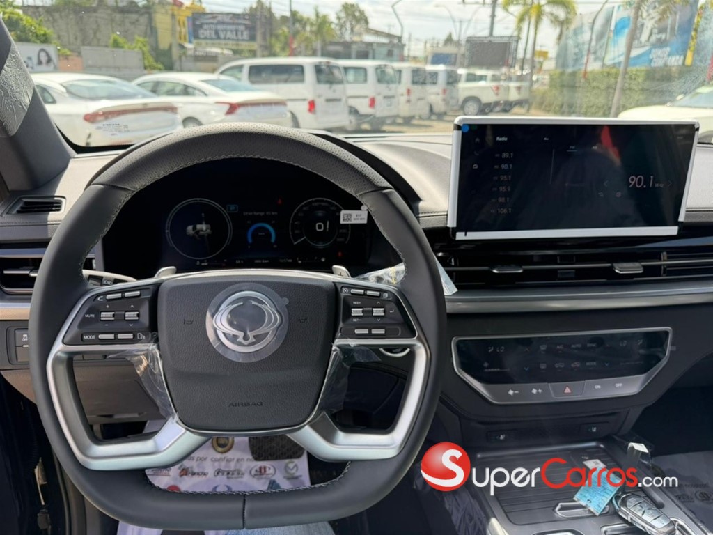 2027 KGM Rexton — foto 7 / 8