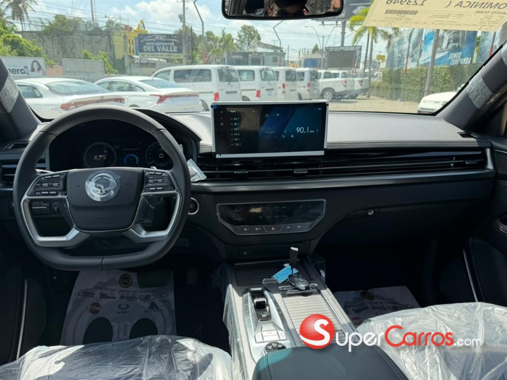 2027 KGM Rexton — foto 8 / 8