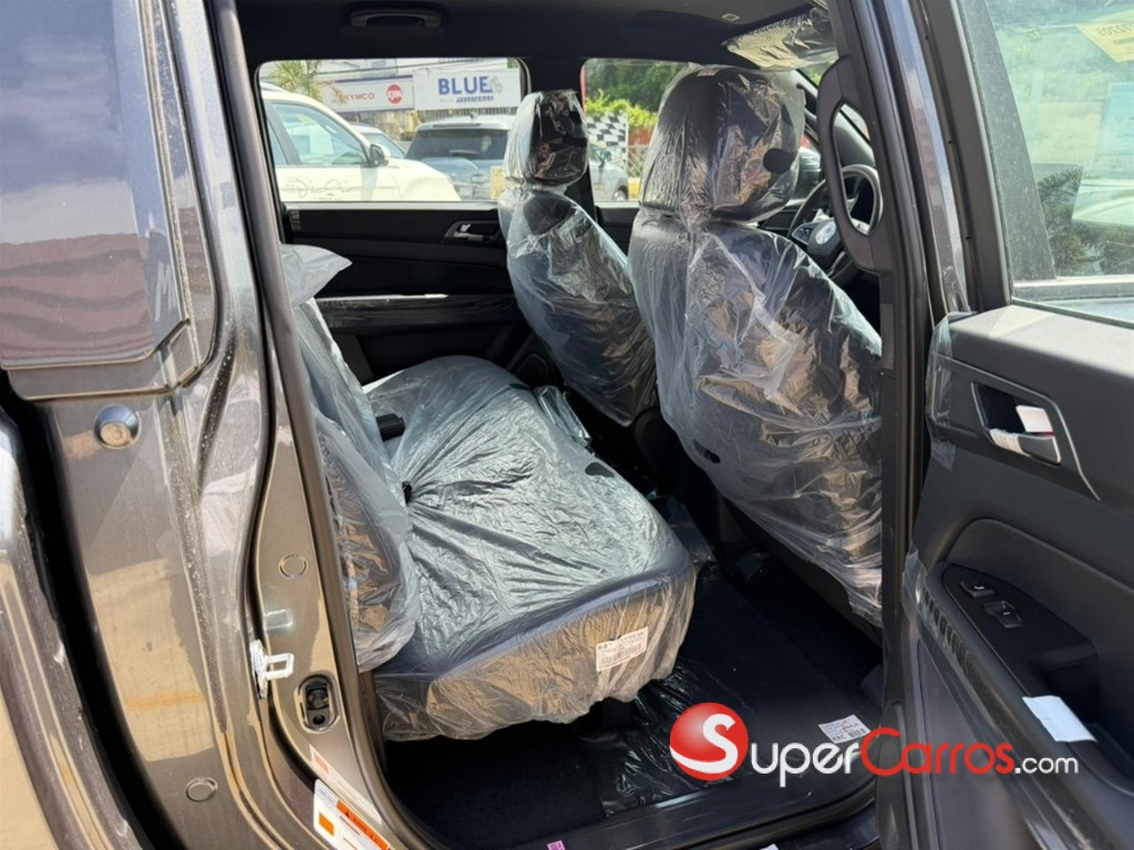 2026 KGM Musso ADVENTURE PLUS — foto 5 / 9