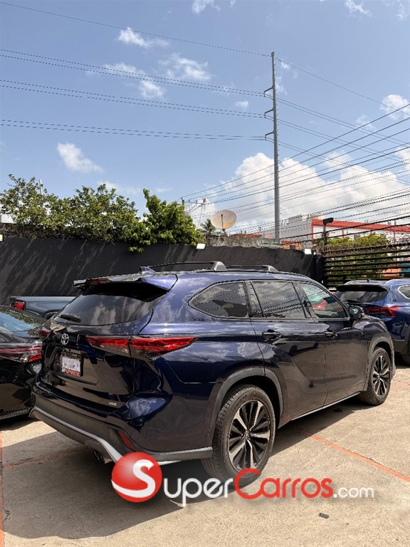 2021 Toyota Highlander XSE — foto 6 / 12