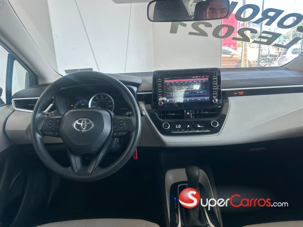 2021 Toyota Corolla LE — foto 6 / 8