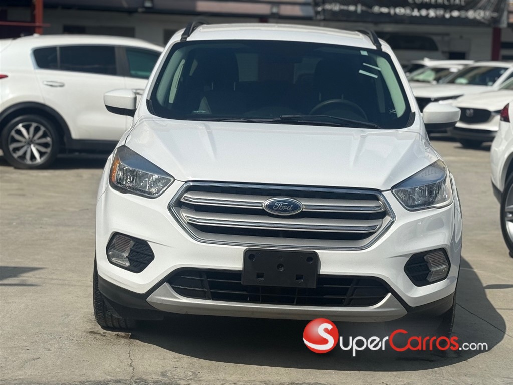 2018 Ford Escape SE Ecoboost — foto 2 / 10