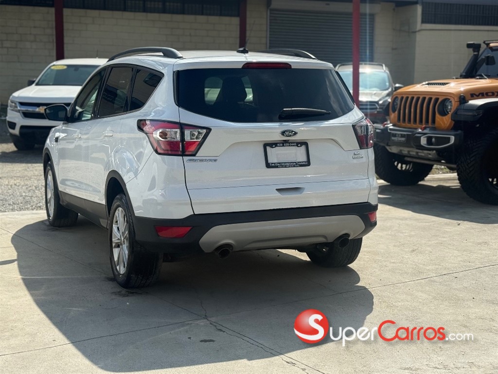 2018 Ford Escape SE Ecoboost — foto 5 / 10