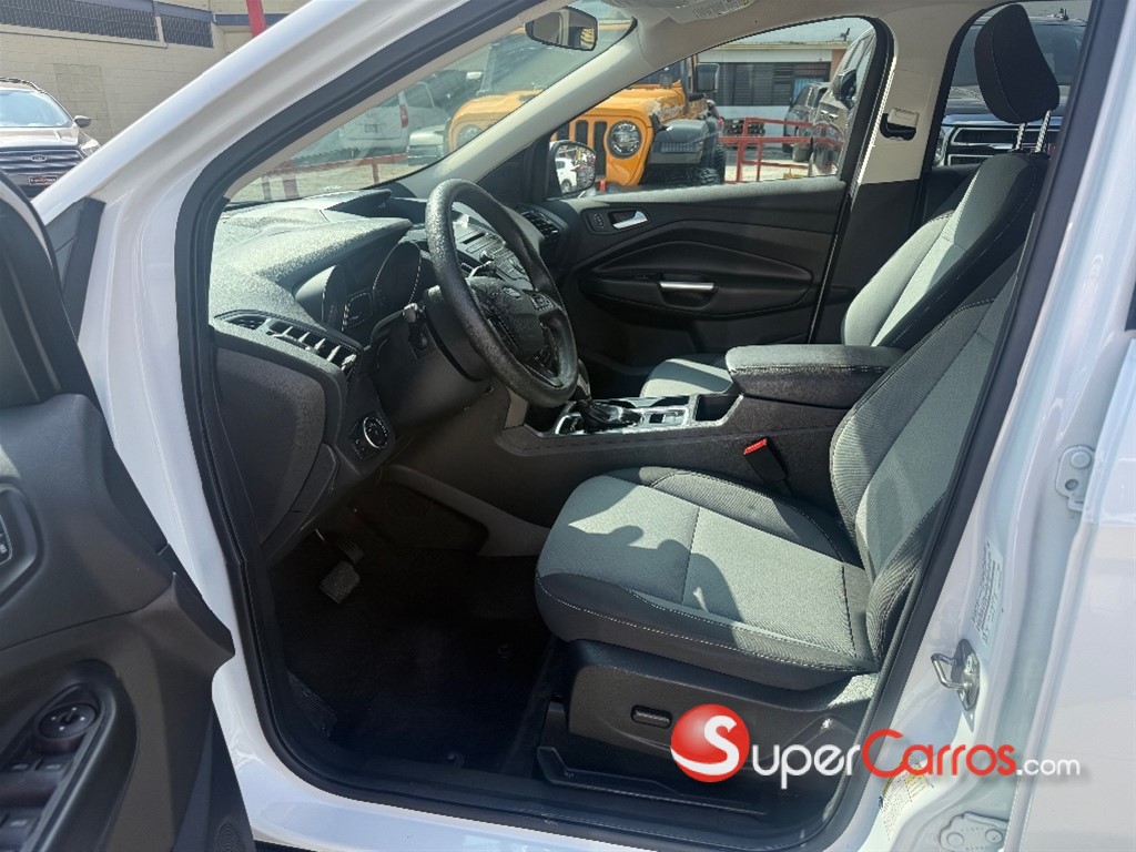 2018 Ford Escape SE Ecoboost — foto 9 / 10