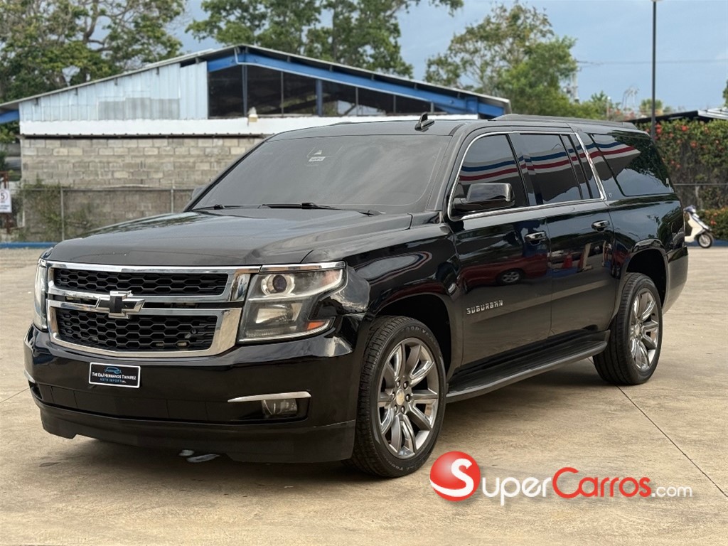 2016 Chevrolet Suburban LT — foto 5 / 10