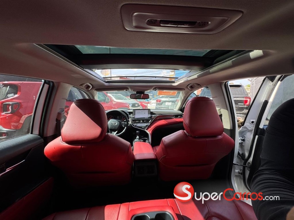 2023 Toyota Camry XSE — foto 8 / 12