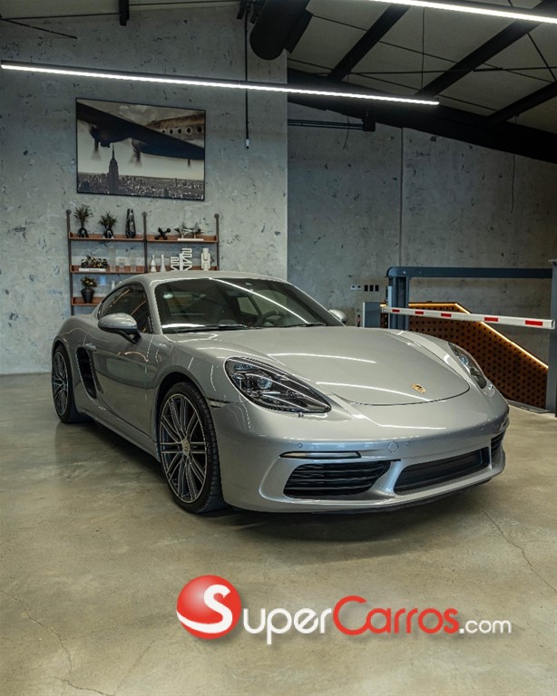 2018 Porsche Cayman S