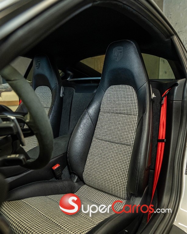 2018 Porsche Cayman S — foto 11 / 12