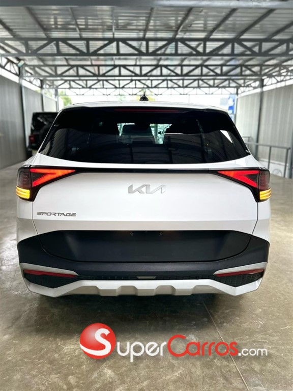 2024 Kia Sportage EX — foto 4 / 12