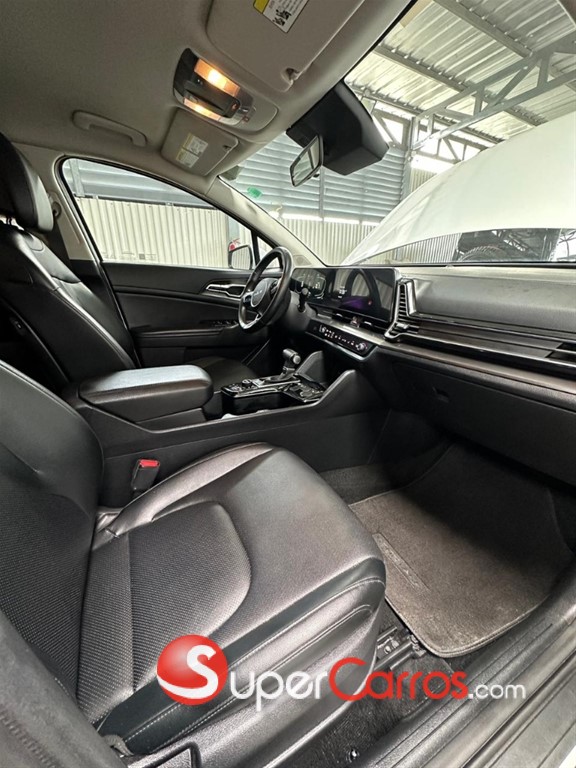 2024 Kia Sportage EX — foto 7 / 12